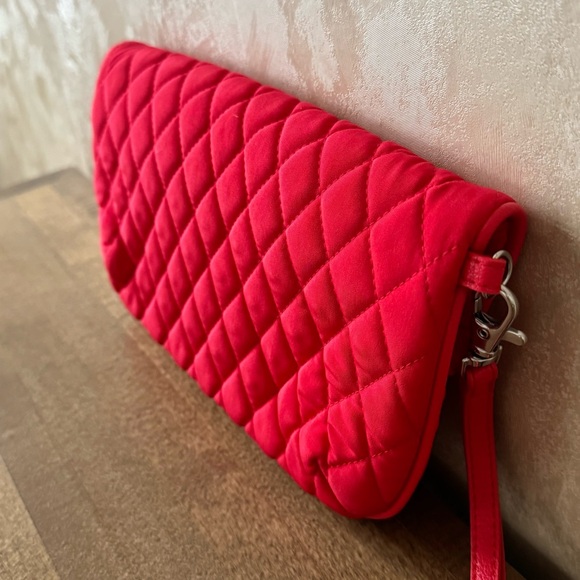 Vera Bradley Folded Flap Wristlet in Fire Red